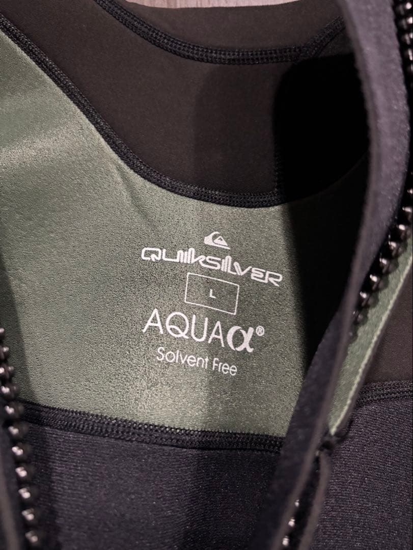 Quiksilver フルスーツ Lサイズ ブラック　新品未使用