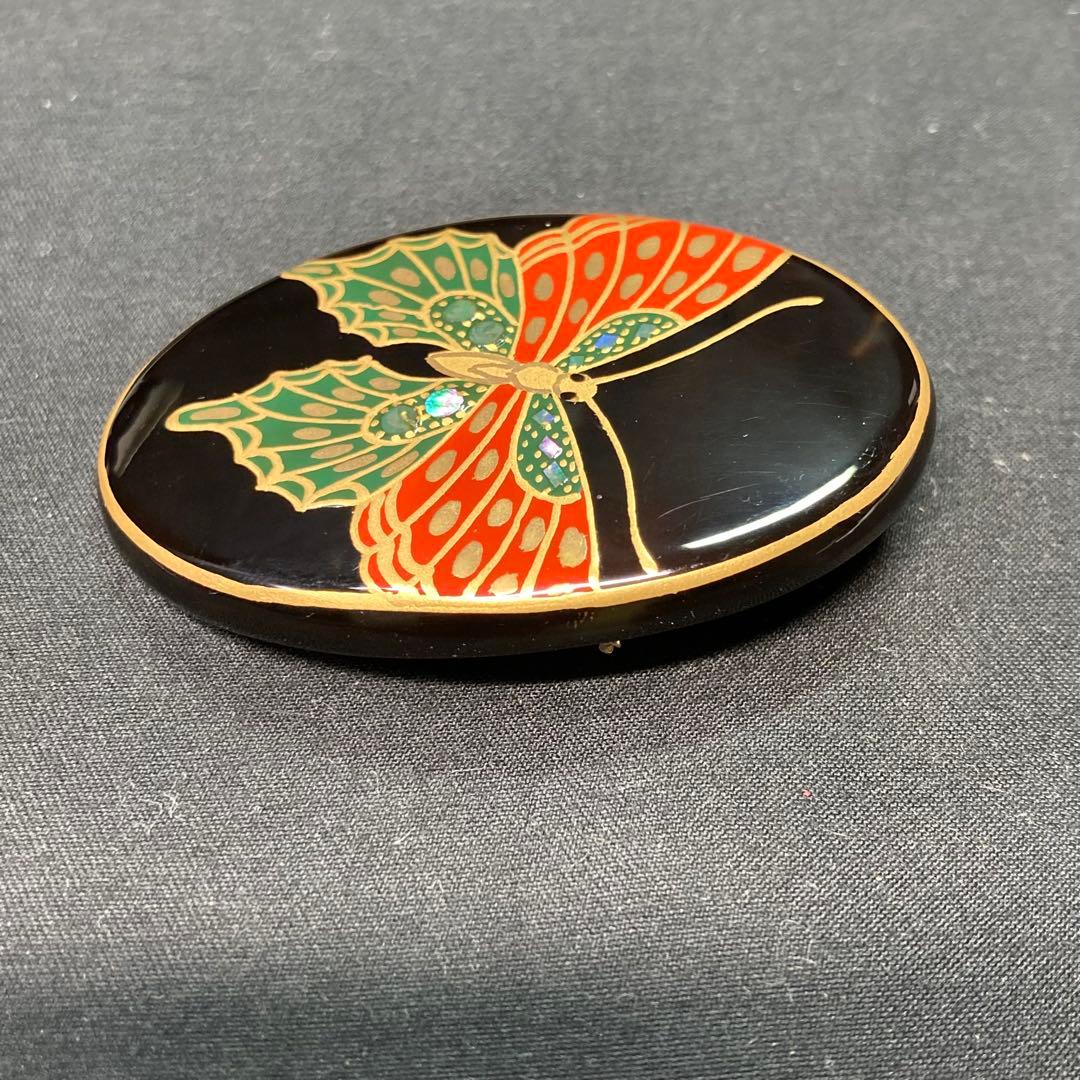 《広行作》金彩 蝶ブローチ 鼈甲製