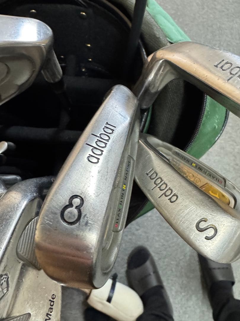 大特価！キャディーバック付　ゴルフクラブフルセット