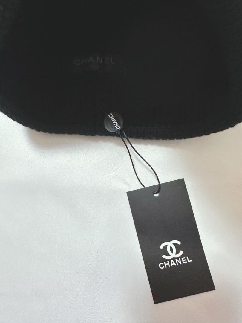 CHANEL ブラックビーニーニット帽新品タグ付
