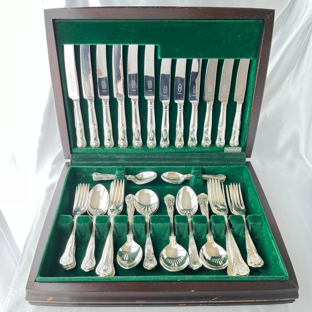 【e Butler】キングスパターンのディナーセット 6名用42本組