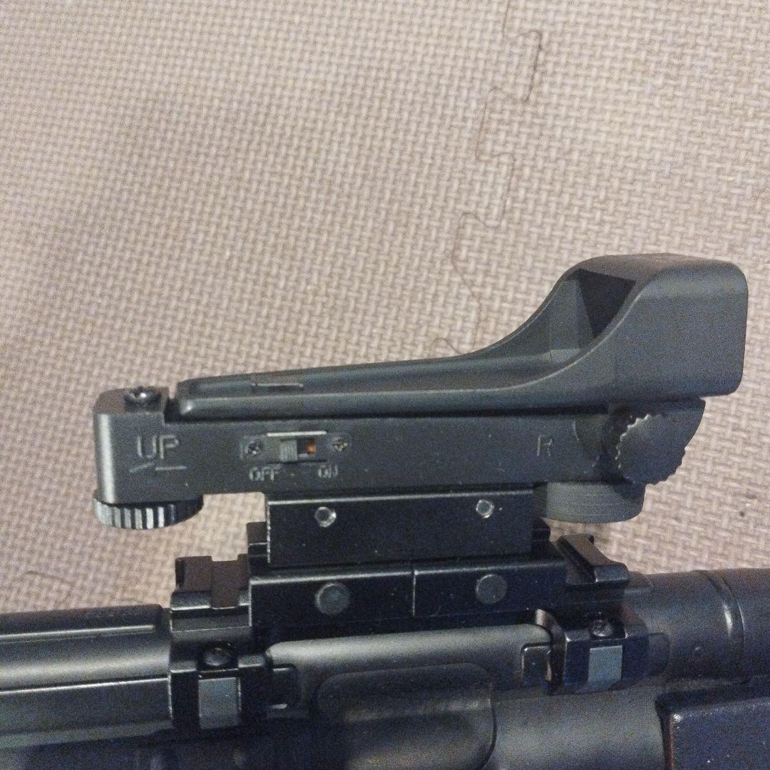 東京マルイ　MP5　ドットサイト、バッテリー、ガスマスク、バッグ付き