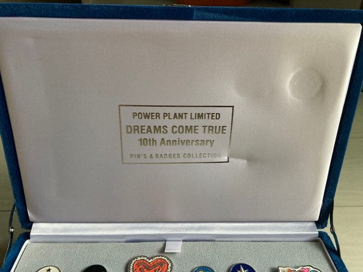 ドリカム デビュー10周年記念 ピンバッチコレクション