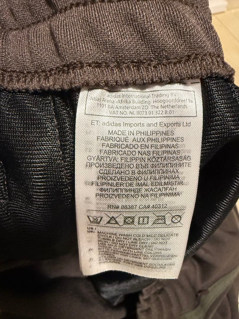 【新品タグ付き】adidas CALABASAS メンズ　M