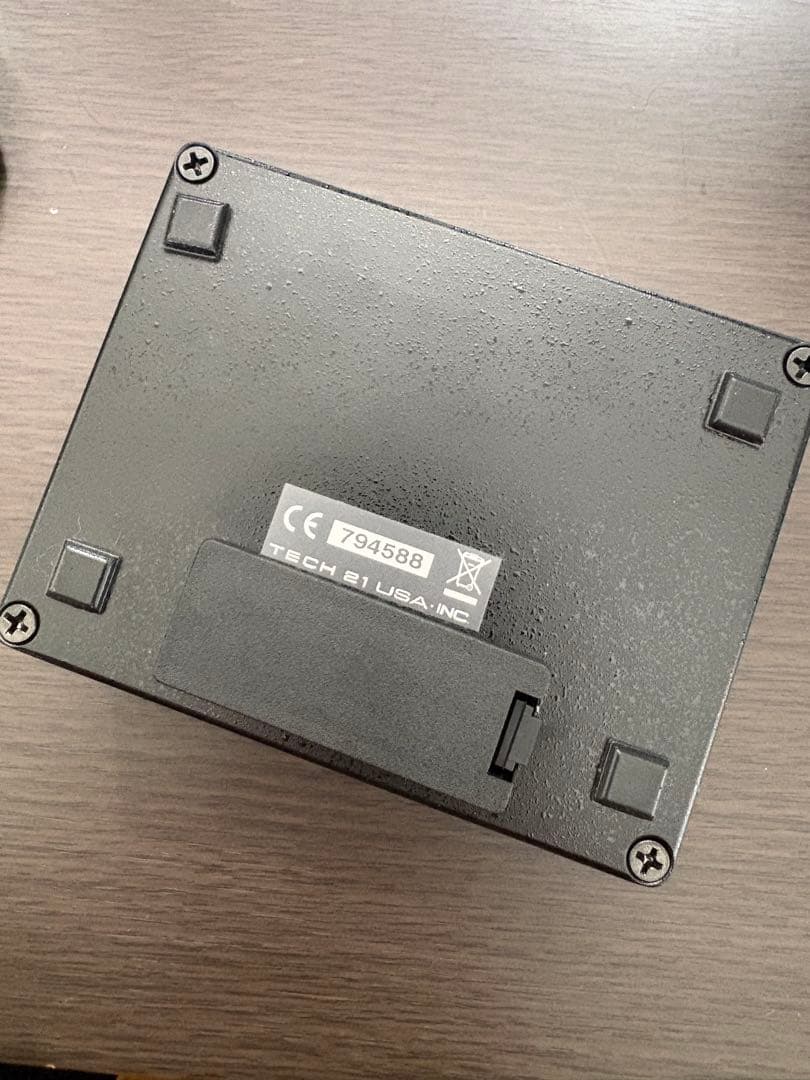 ベース sansamp bassd di v2