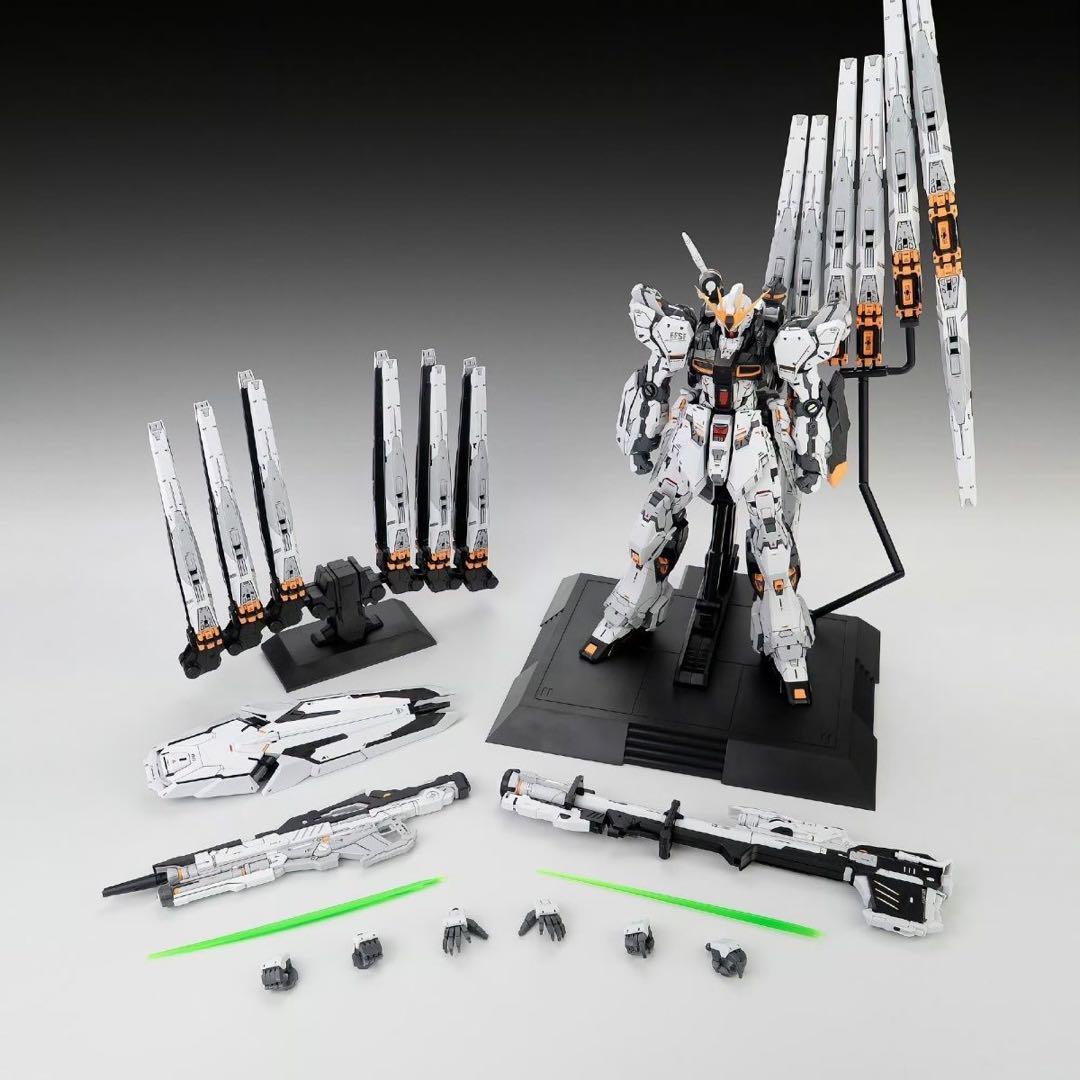 新品1/100 MGEX級νガンダム 海外スタジオ正規品