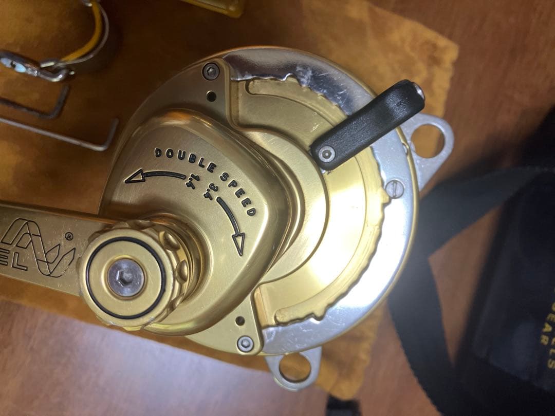 DUEL ダブルスピード両軸リール