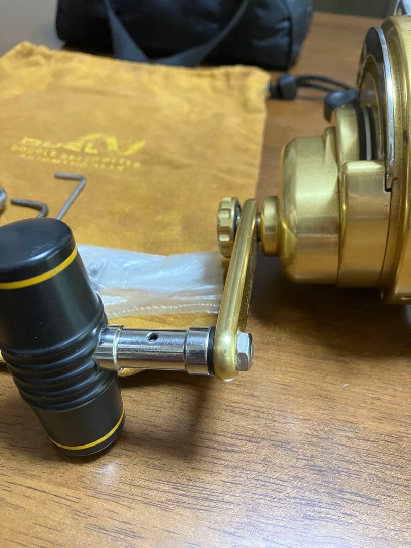 DUEL ダブルスピード両軸リール