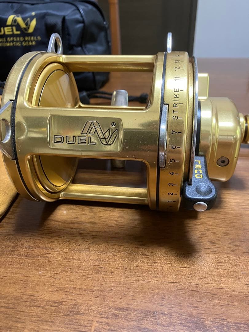 DUEL ダブルスピード両軸リール