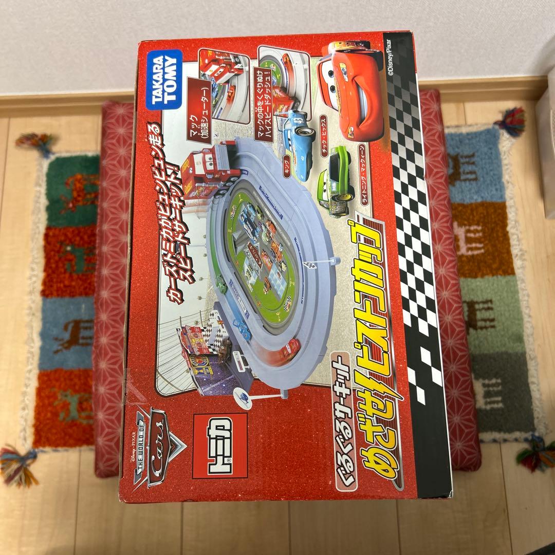 657 タカラトミー トミカ めざせピストンカップ