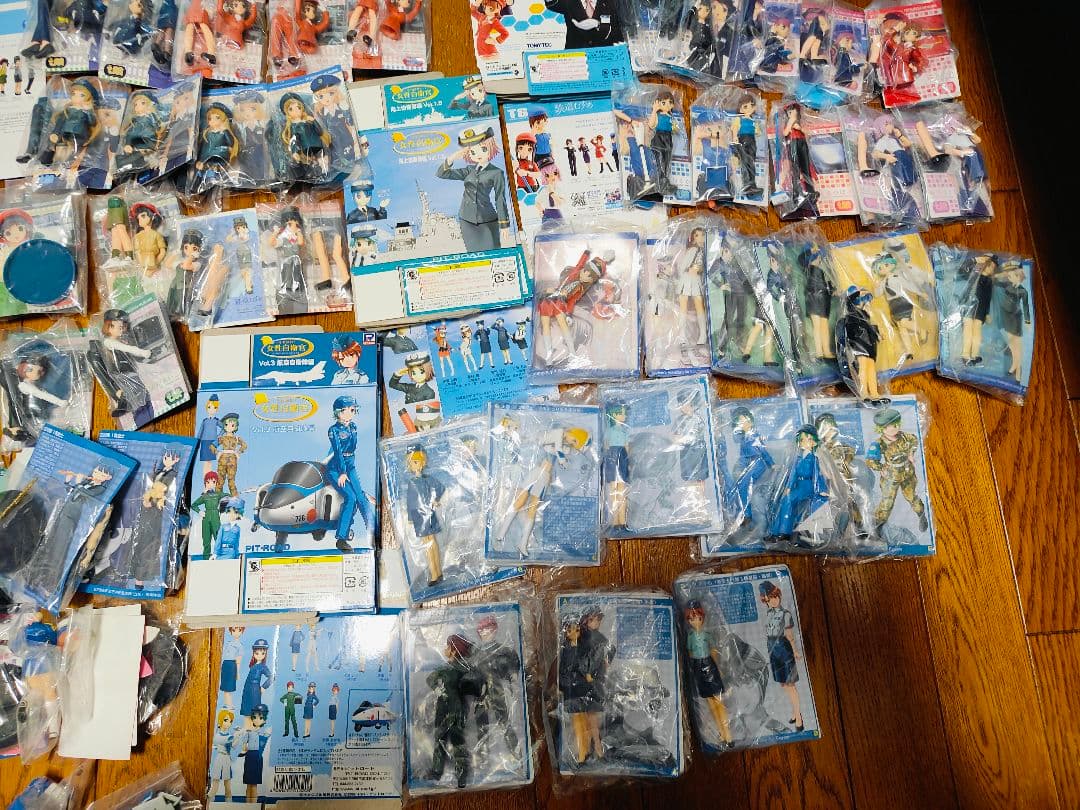 鉄道むすめ それゆけ！女性自衛官 フィギュア 鉄道制服 コレクション