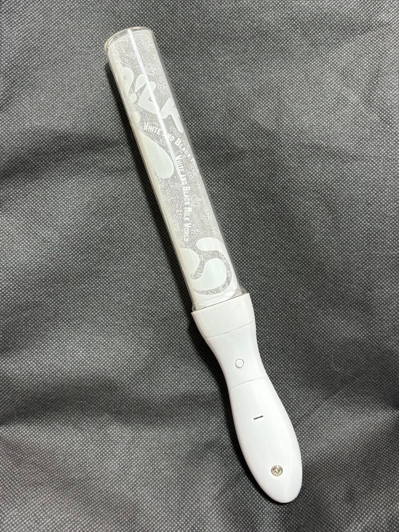 M!LK 白黒牛乳ワールド　カラチェン　ペンライト