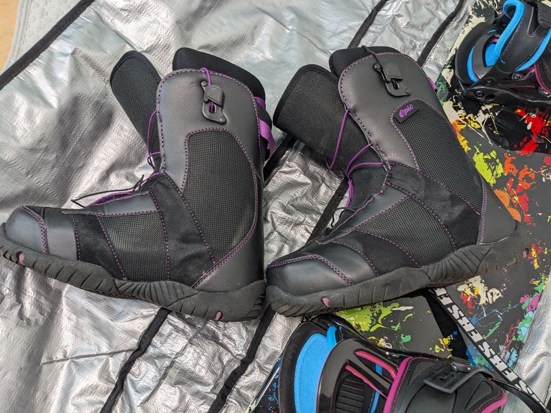 ♥愛知県お手渡し♥epic スノーボード ブーツ　バイン　SLQケース