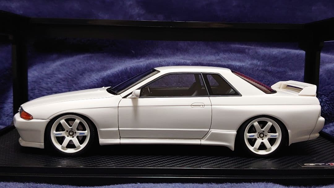 1/18 イグニッションモデル ignition model R32 GT-R
