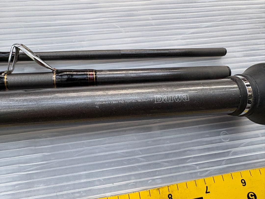 ダイワ　船竿　ＨＺ　潮流　３０ー３６０Ｖ　使用品　真鯛竿　五目　メバル　イサキ