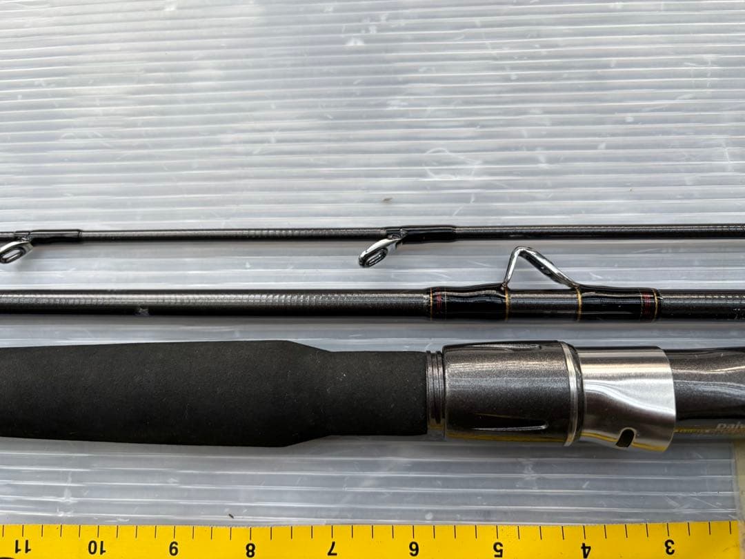 ダイワ　船竿　ＨＺ　潮流　３０ー３６０Ｖ　使用品　真鯛竿　五目　メバル　イサキ