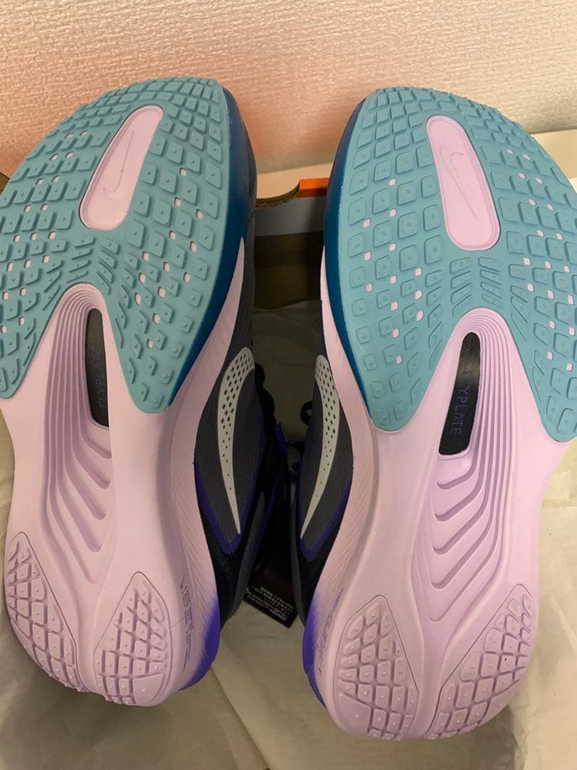 【未使用品】NIKEズームフライ27.5cm
