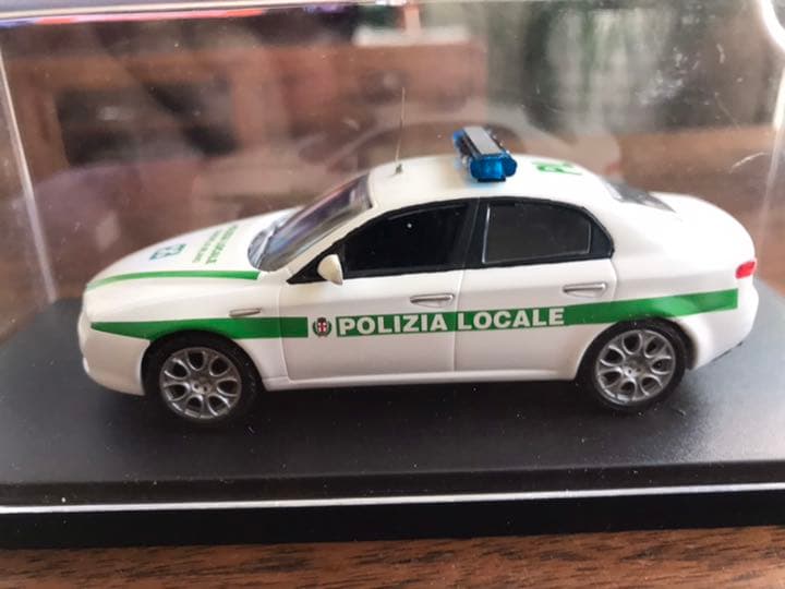 アルファロメオ159 ローカルポリスカー　希少　クオリティが違います！