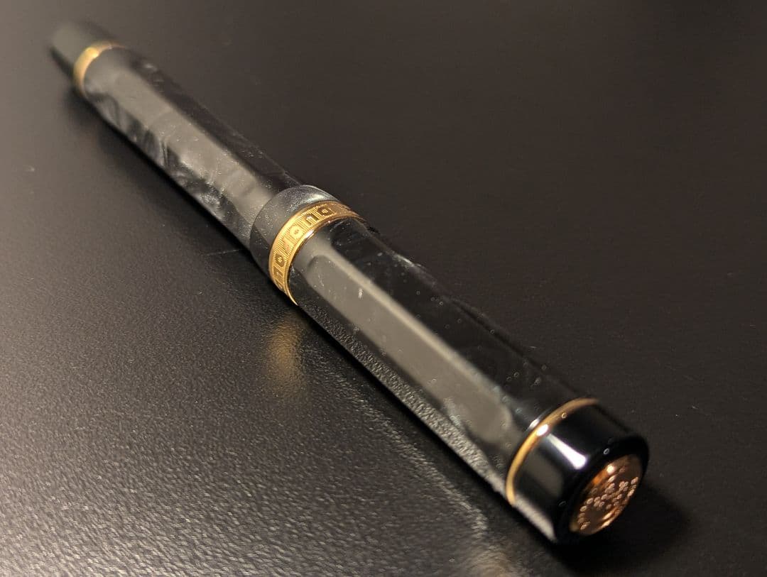 Parker Duofold 120周年記念限定モデル 'Lucky 8'