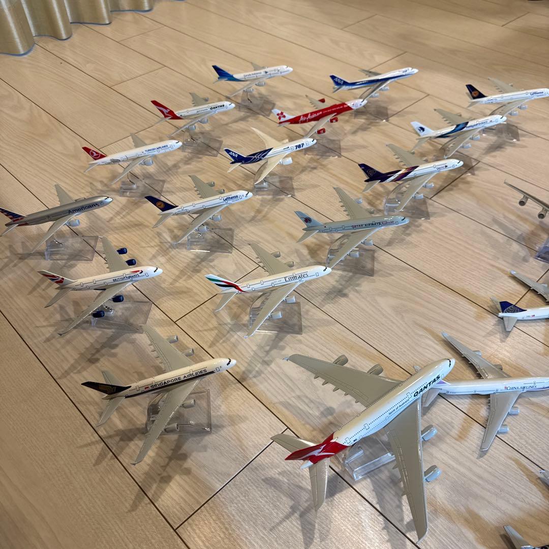 航空機モデル 24機セット 1/200スケール