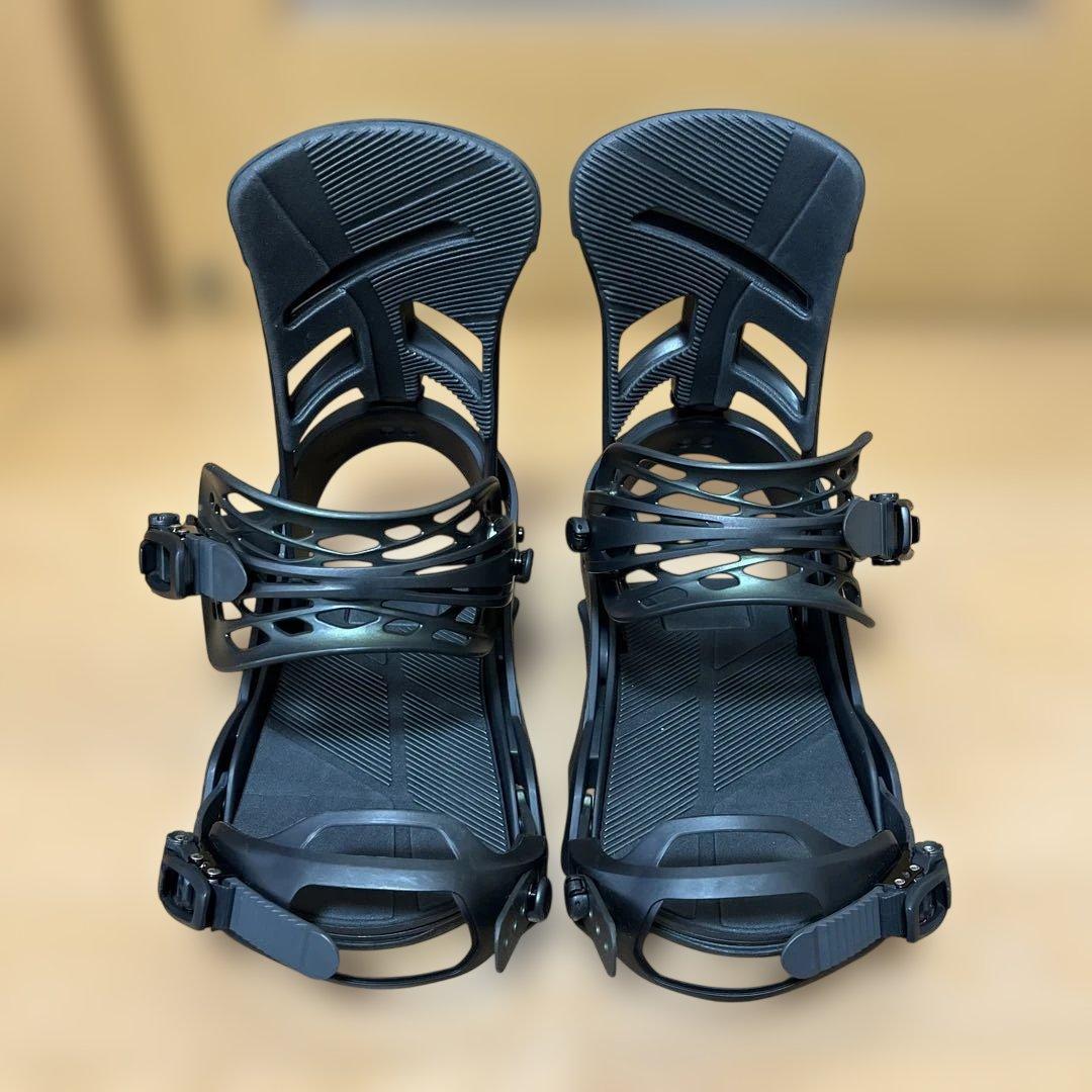 美品BURTON MISSION Mサイズ