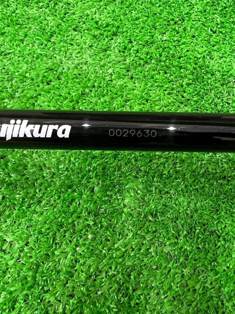 美品レアスペックQi103wメーカーカスタムベンタスブラック6x