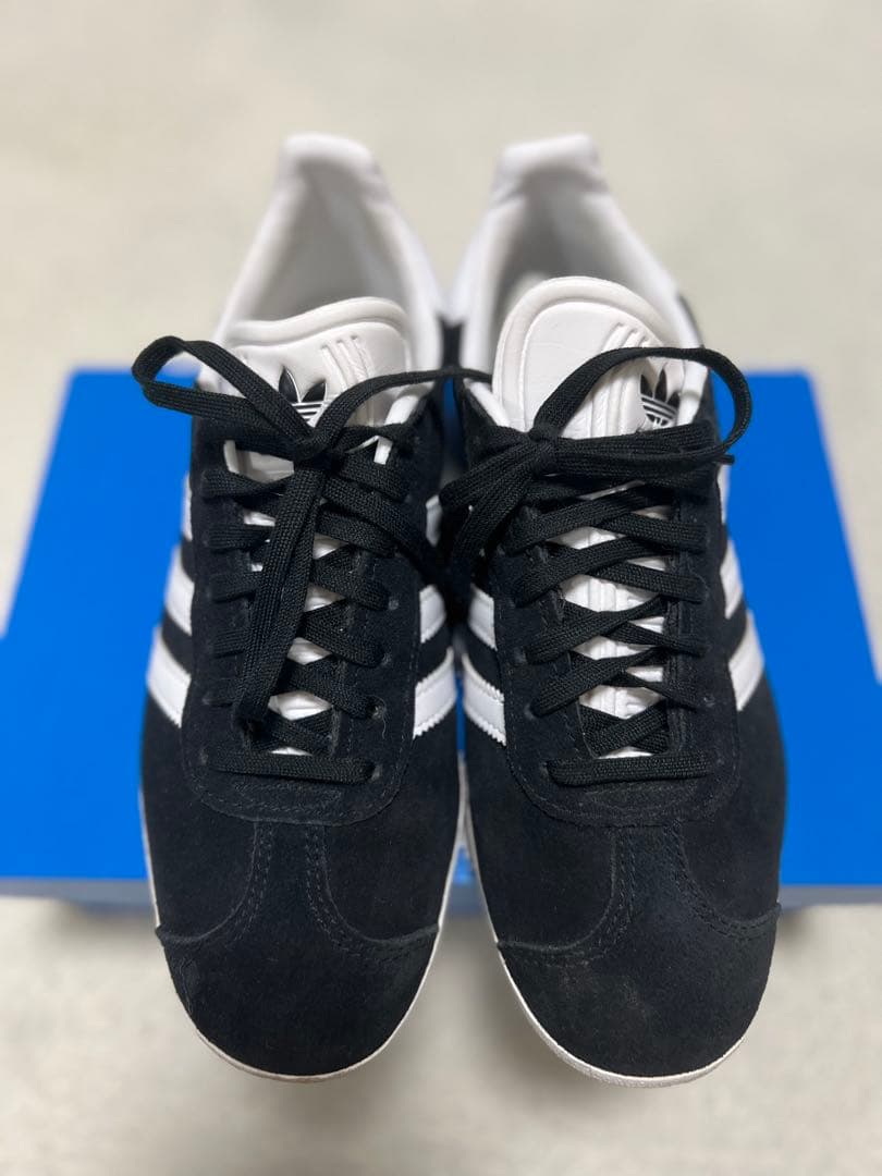 adidas Gazelle スニーカー ブラック/ホワイト