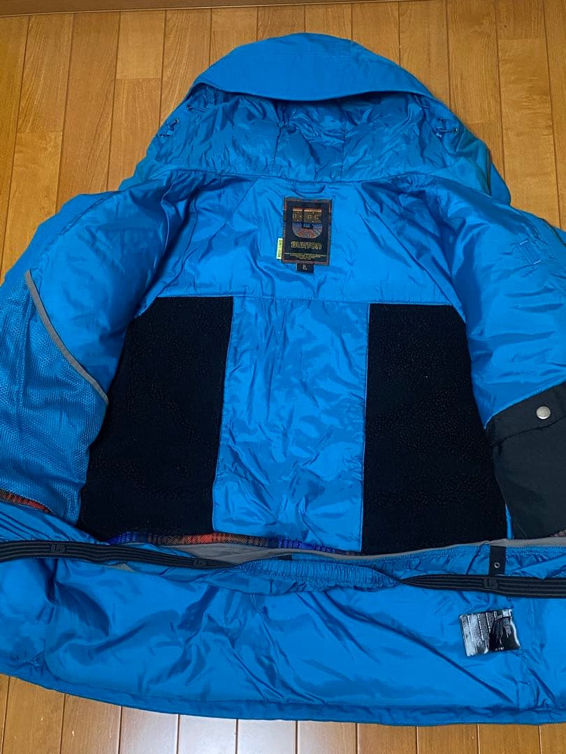 Burtonスノーボードジャケット