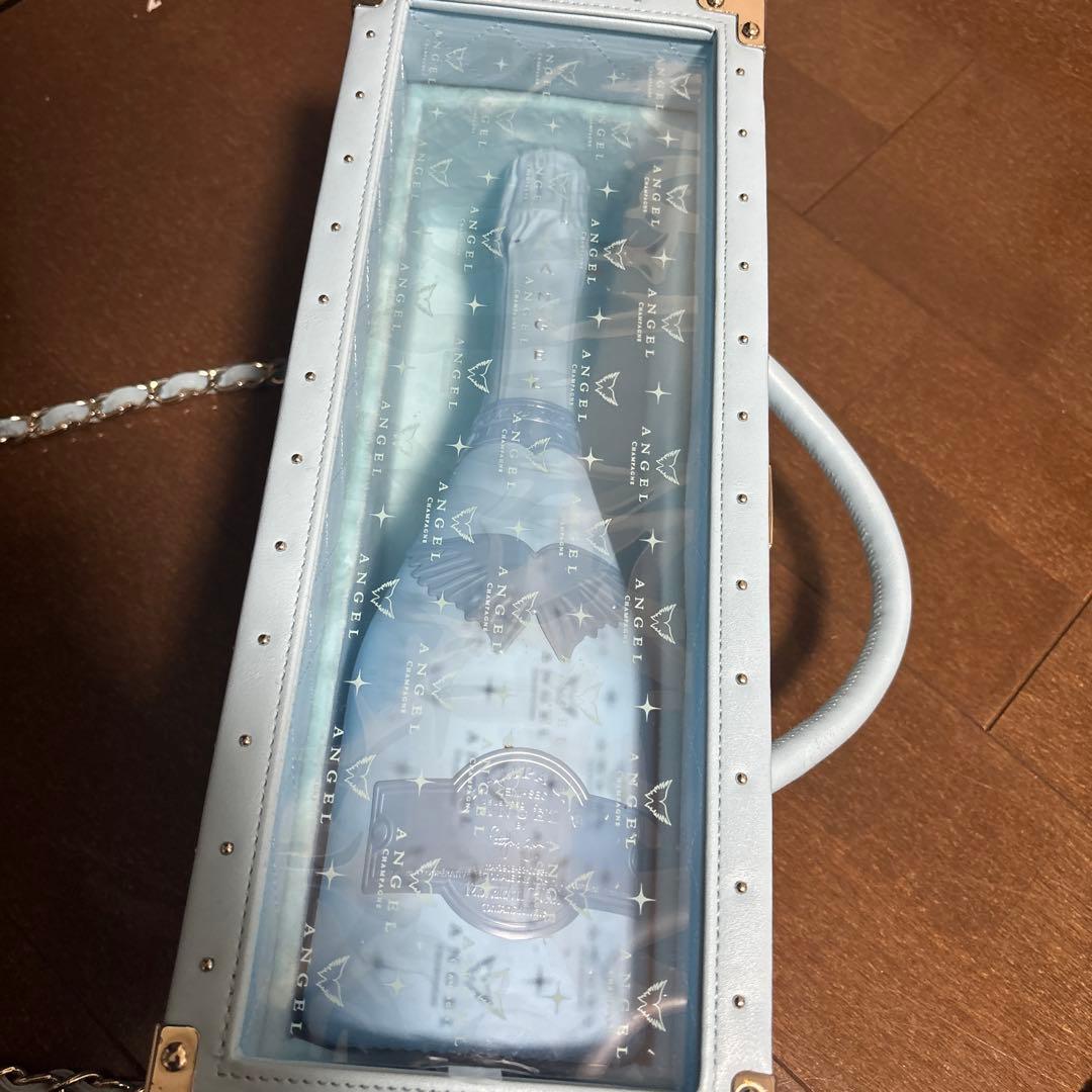 即購入OK Angel Champagne 750ml 青