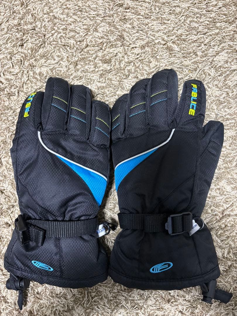 130〜140 スキーウェア一式 5点　GOLDWIN他